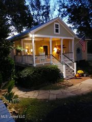26 A Cemetery Road, Natchez, MS 39120