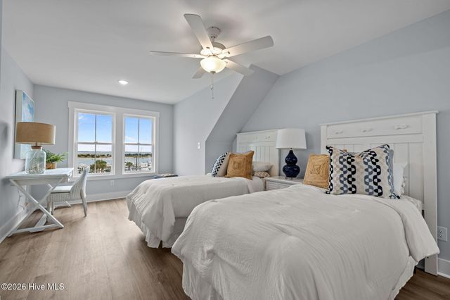 200 Olde Towne Yacht Club Drive 51, Beaufort, NC 28516