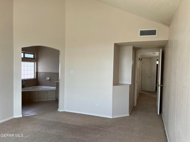 404 Desert Chicory Street, Horizon City, TX 79928