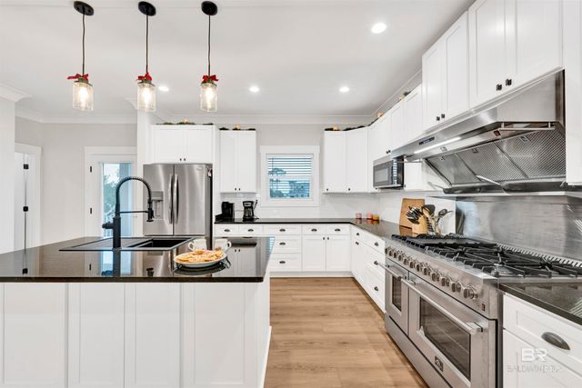 925 Heron Point Drive, Gulf Shores, AL 36542