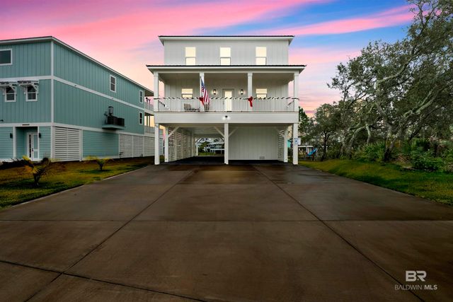 925 Heron Point Drive, Gulf Shores, AL 36542