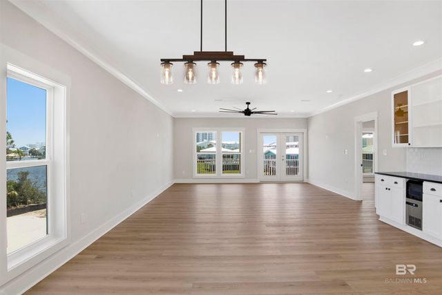 925 Heron Point Drive, Gulf Shores, AL 36542