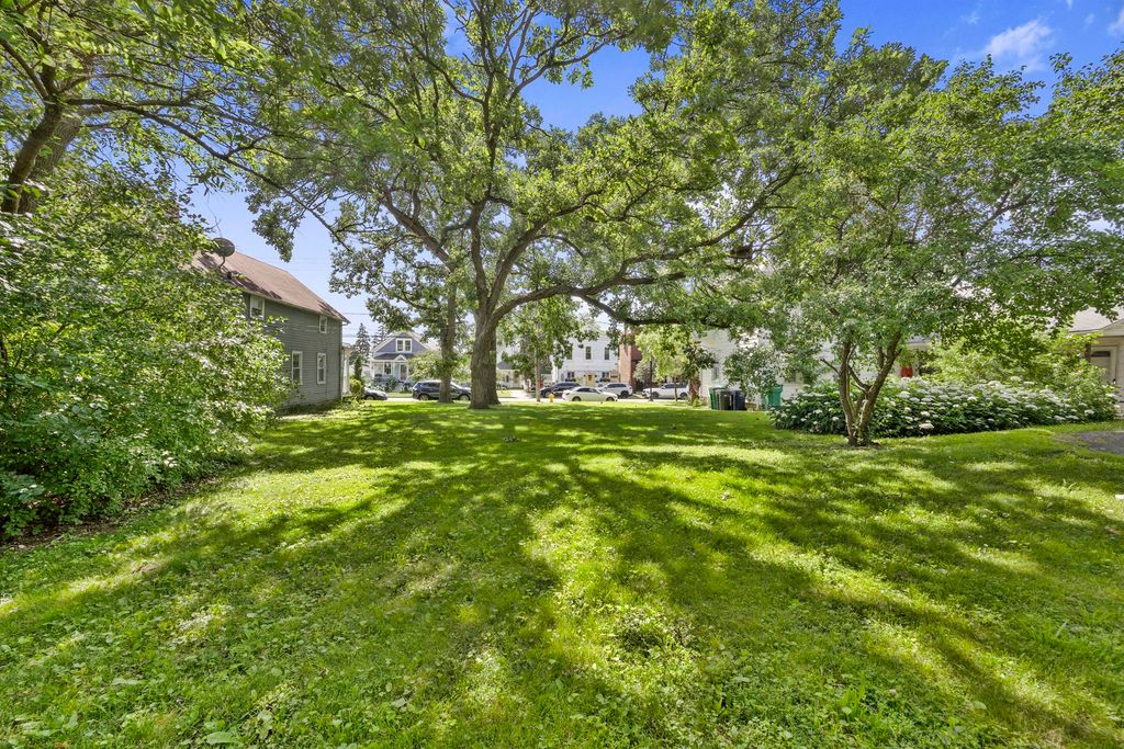 14323 S Beacon Avenue, Orland Park, IL 60462