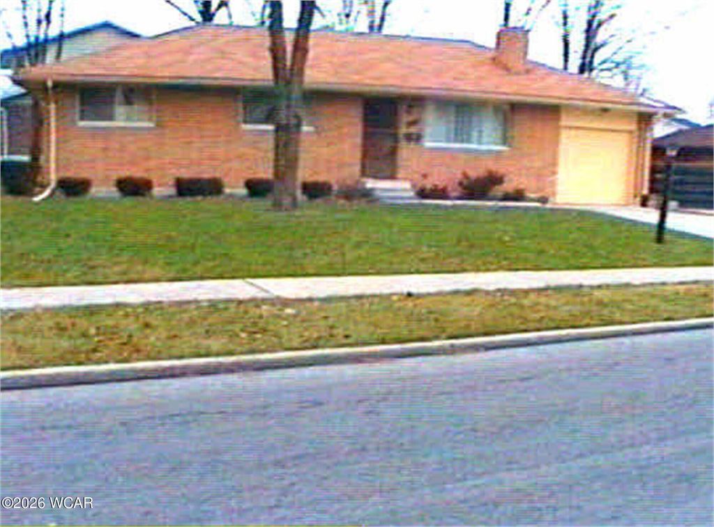 822 Gloria Avenue, Lima, OH 45805