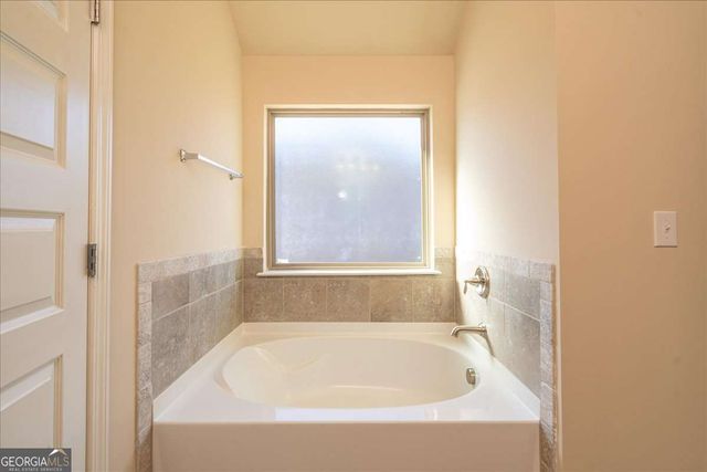 40 Quiet Water, Covington, GA 30016