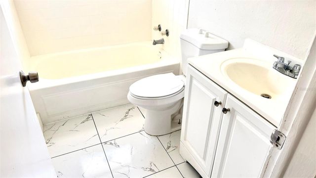 31 S BARBOUR STREET, Beverly Hills, FL 34465