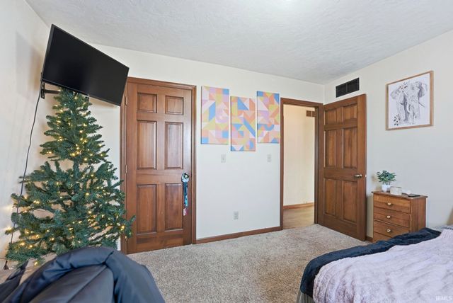 2620 N 475 E, Fremont, IN 46737