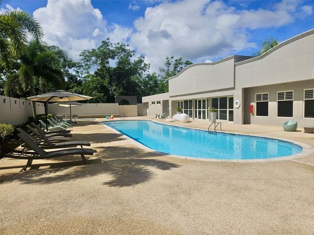 H 11 CAGUAS REAL, TORRES DEL ORO, Caguas, PR 00725