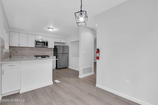 501 Santa Anita Lane, Toms River, NJ 08755