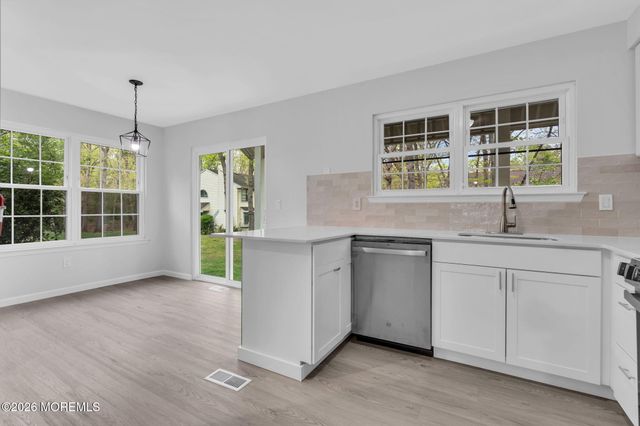 501 Santa Anita Lane, Toms River, NJ 08755