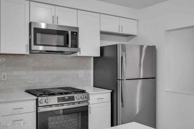 501 Santa Anita Lane, Toms River, NJ 08755