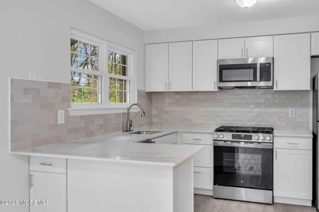 501 Santa Anita Lane, Toms River, NJ 08755