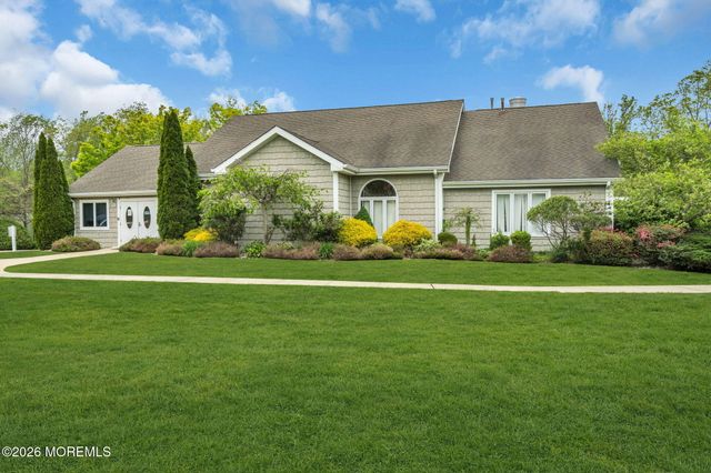 501 Santa Anita Lane, Toms River, NJ 08755