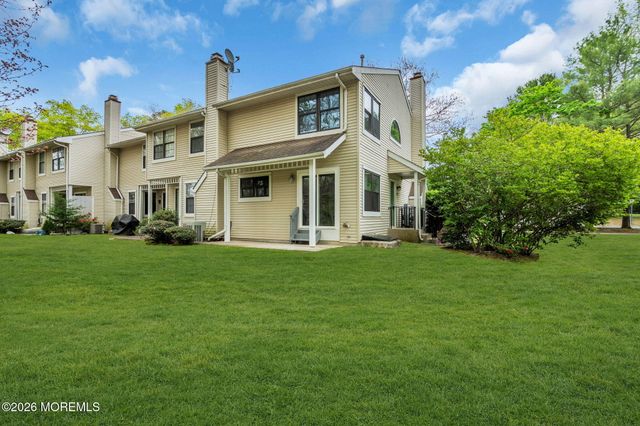 501 Santa Anita Lane, Toms River, NJ 08755