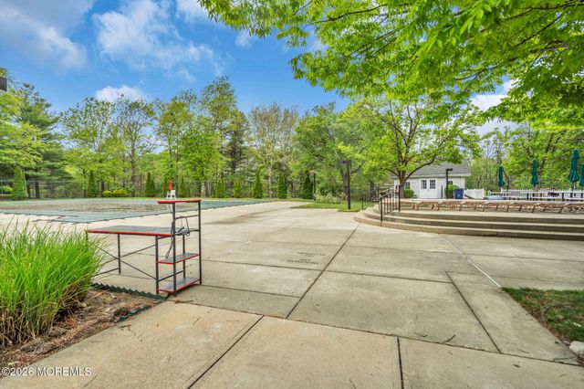 501 Santa Anita Lane, Toms River, NJ 08755