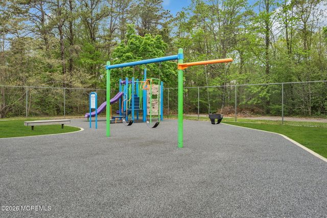 501 Santa Anita Lane, Toms River, NJ 08755