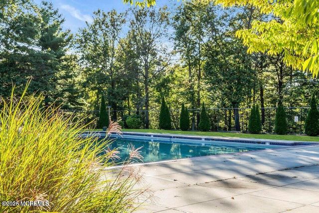 501 Santa Anita Lane, Toms River, NJ 08755