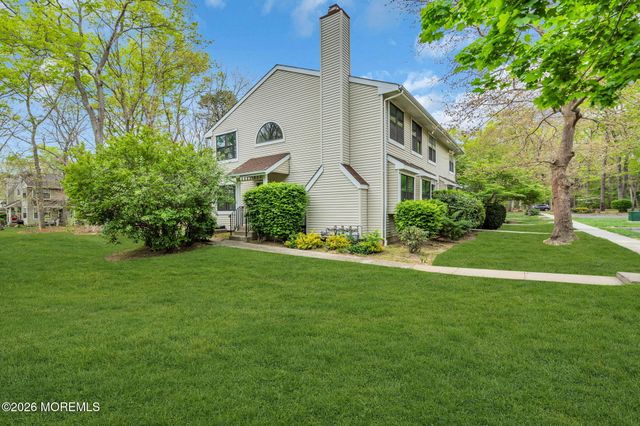 501 Santa Anita Lane, Toms River, NJ 08755