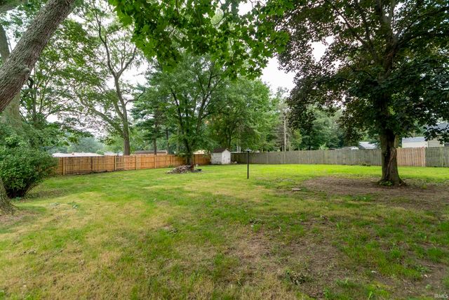 54039 County Road 5, Elkhart, IN 46514