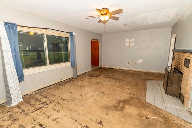 54039 County Road 5, Elkhart, IN 46514