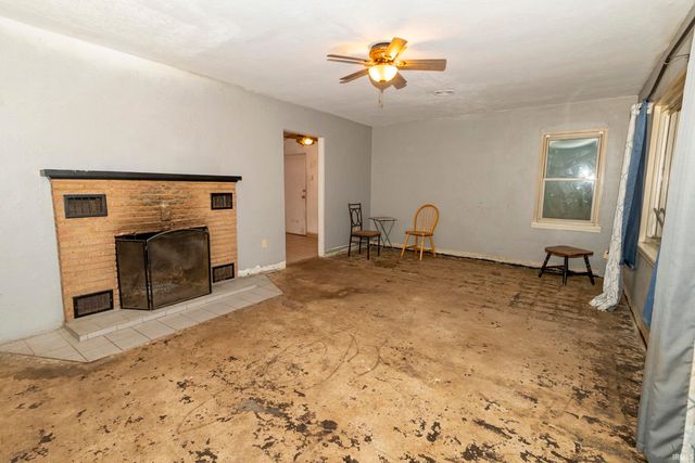 54039 County Road 5, Elkhart, IN 46514