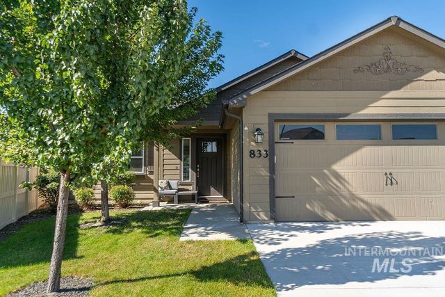 833 Baron Lakes Ave, Middleton, ID 83644