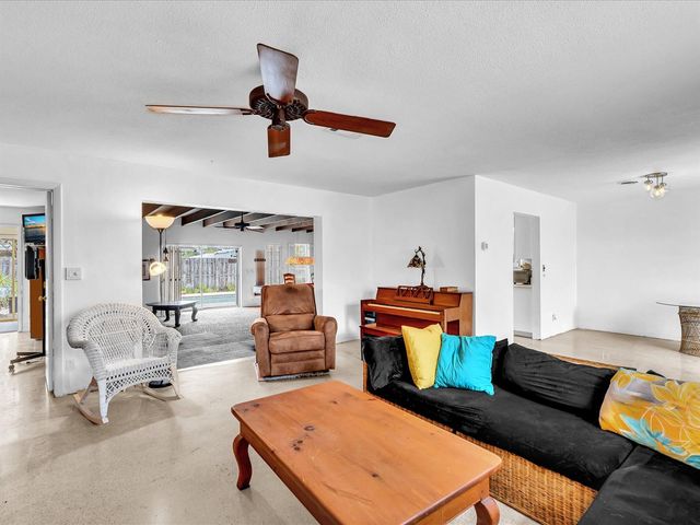 2121 NE 52ND Street, Fort Lauderdale, FL 33308