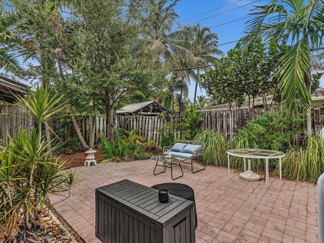 2121 NE 52ND Street, Fort Lauderdale, FL 33308