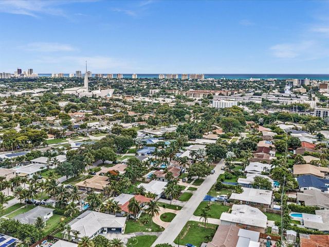 2121 NE 52ND Street, Fort Lauderdale, FL 33308