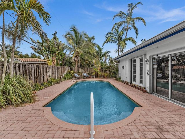 2121 NE 52ND Street, Fort Lauderdale, FL 33308