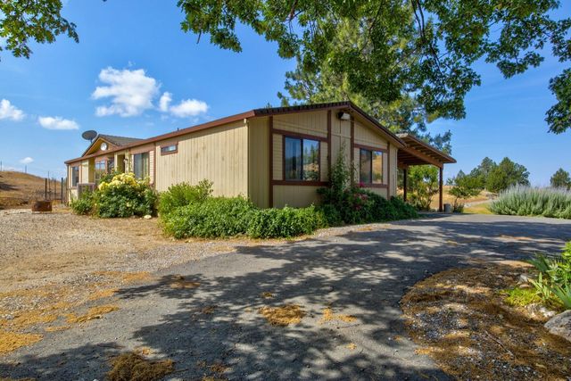 7279 Mountain Ranch, Mountain Ranch, CA 95249