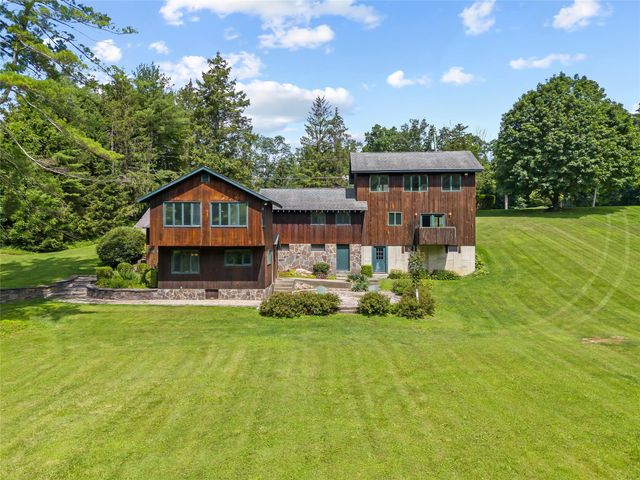 10 May Knoll, Dover Plains, NY 12522