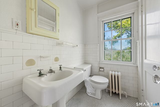 34 Downs Avenue, Stamford, CT 06902