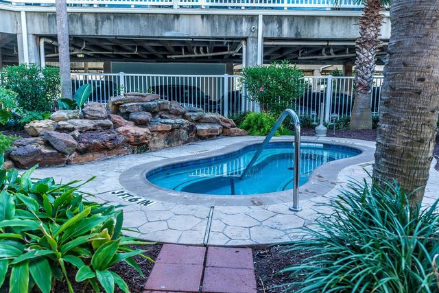 10811 San Luis Pass Road 1302, Galveston, TX 77554