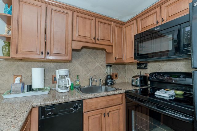 10811 San Luis Pass Road 1302, Galveston, TX 77554