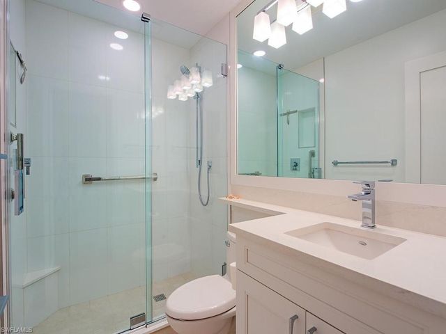 7040 Pelican Bay BLVD D302, Naples, FL 34108