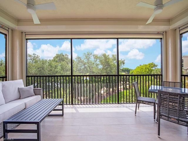 7040 Pelican Bay BLVD D302, Naples, FL 34108