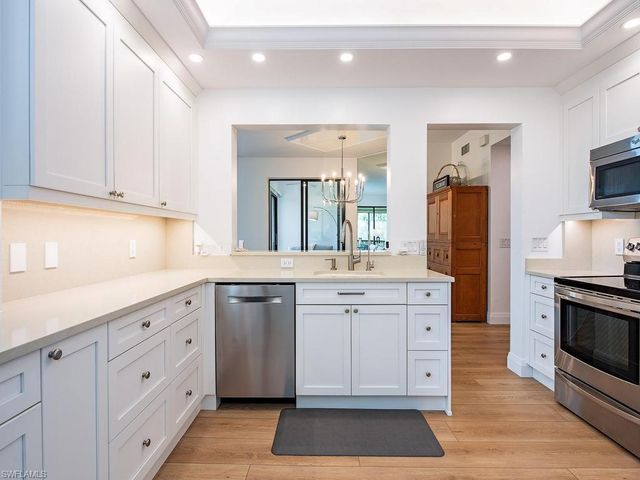 7040 Pelican Bay BLVD D302, Naples, FL 34108