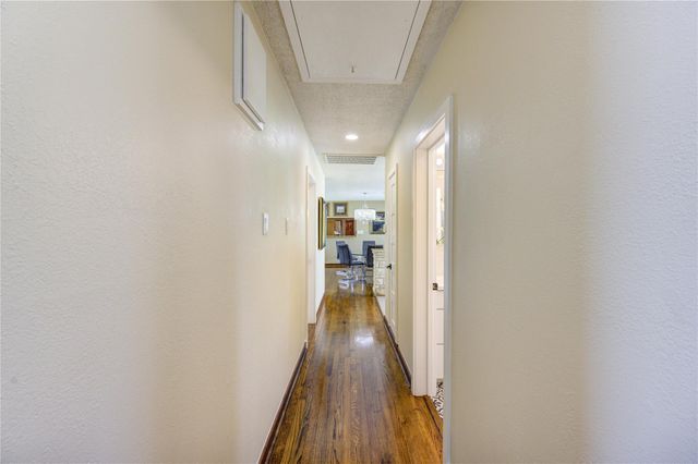 154 N Burnett Drive, Baytown, TX 77520