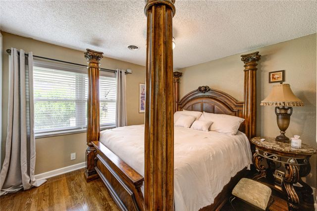 154 N Burnett Drive, Baytown, TX 77520