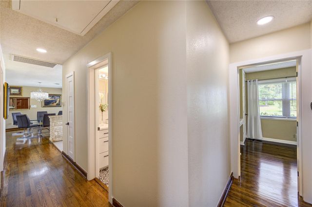 154 N Burnett Drive, Baytown, TX 77520