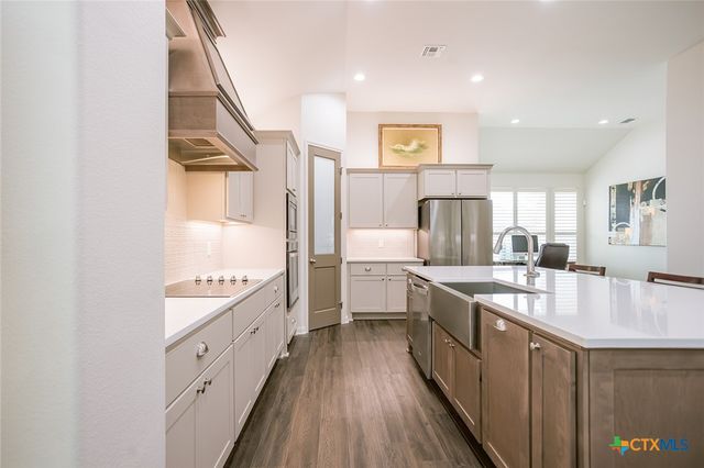 113 Persimmon Court, Victoria, TX 77904