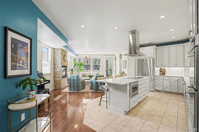 4554 W 35th Avenue, Denver, CO 80212