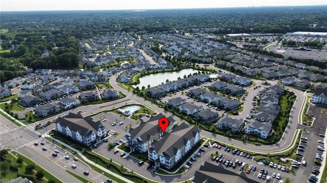 1733 Dromolin Dr 205, Virginia Beach, VA 23456