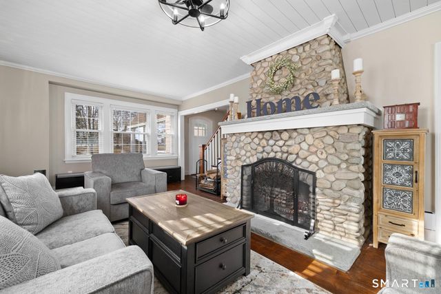 104 Knollwood Drive, Old Saybrook, CT 06475