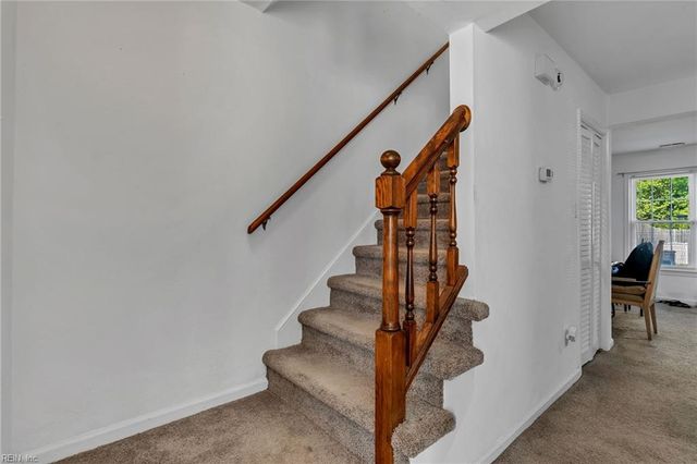 4003 Reese DR S, Portsmouth, VA 23703