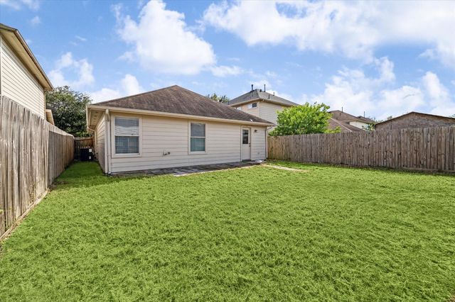 1435 Glasholm Drive, Houston, TX 77073