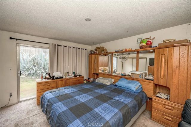 27440 Annette Jo Circle, Saugus, CA 91350