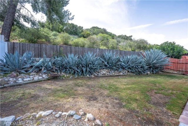 27440 Annette Jo Circle, Saugus, CA 91350