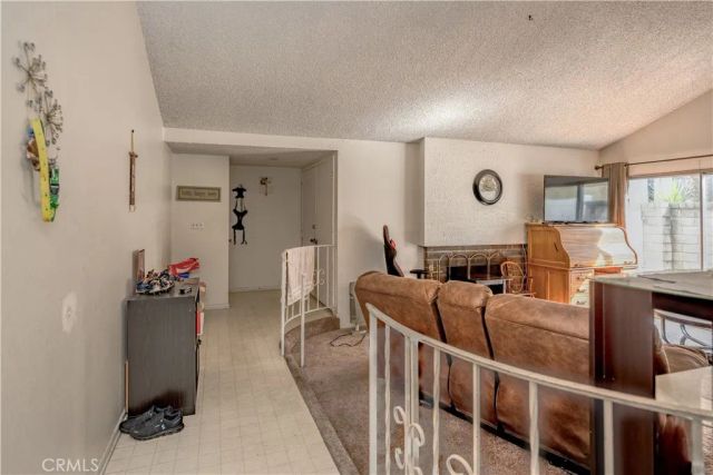 27440 Annette Jo Circle, Saugus, CA 91350